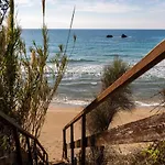 Beachfront Villa Meliti